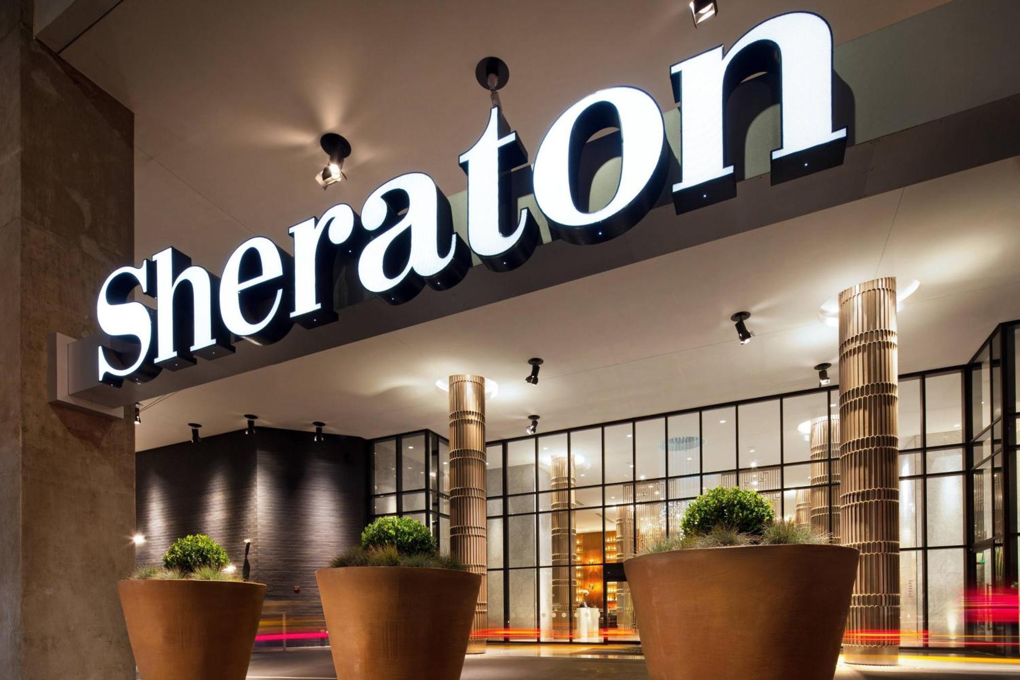 Sheraton Grand Los Angeles Exteriör bild